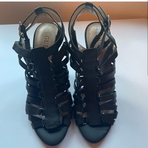 Size 8.5 Guess Sandal Shoes - Picture 6 of 6